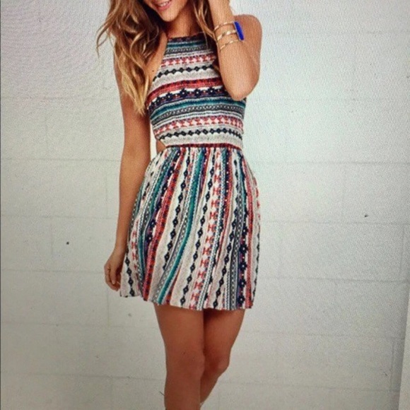 Lulus Dresses & Skirts - Lulu’s Strappy Back Aztec Print Dress
